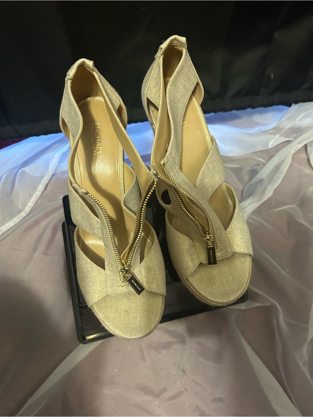 Micheal Kors gold ladies platforms size 9 1/2